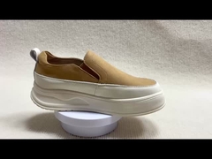 Giày ngựa cừu phụ nữ với lòng đất dày và giày thoải mái